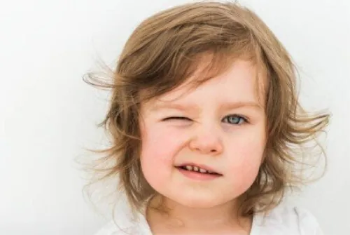 چرا هنگام نشانه گیری، ناخودآگاه یک چشم خودرا می بندیم؟