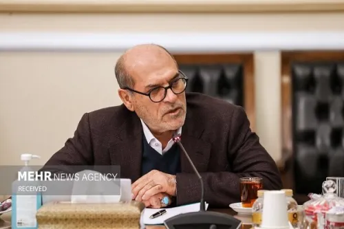 نمی توان اقتصاد جنگ را با قوانین دوران صلح اداره کرد